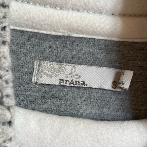 Prana Women’s Lockwood Sweater (Grey, Wool Blend) - Picture 3 of 6